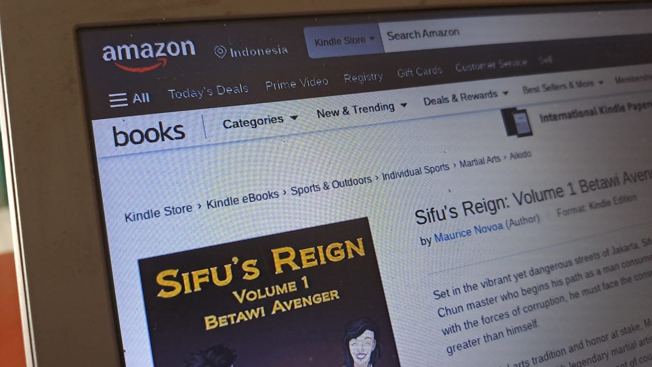 Komik Sifu Maurice di Amazon