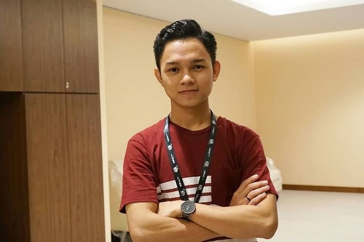 Abi Rafdi menjadi sorotan media dan netizen setelah sukses melaju ke babak final KDI 2018. Bukan, main Abi harus melewati beberapa tantangan