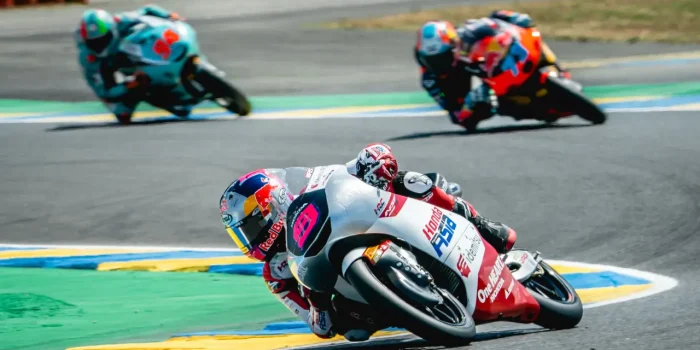 Aksi Veda Ega Pratama di Grand Prix Prancis di Sirkuit Le Mans